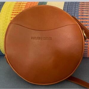 Portland Leather Goods Large Circle Crossbody